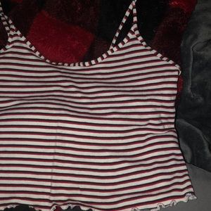 Striped crop top. Size S